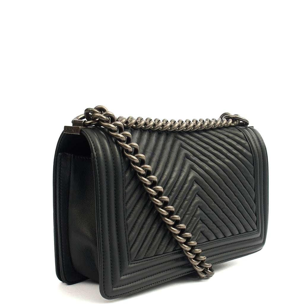 Chanel Cross Body Chevron Boy in Grey, Leather