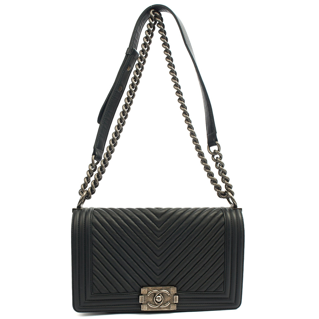 Chanel Cross Body Chevron Boy in Grey, Leather