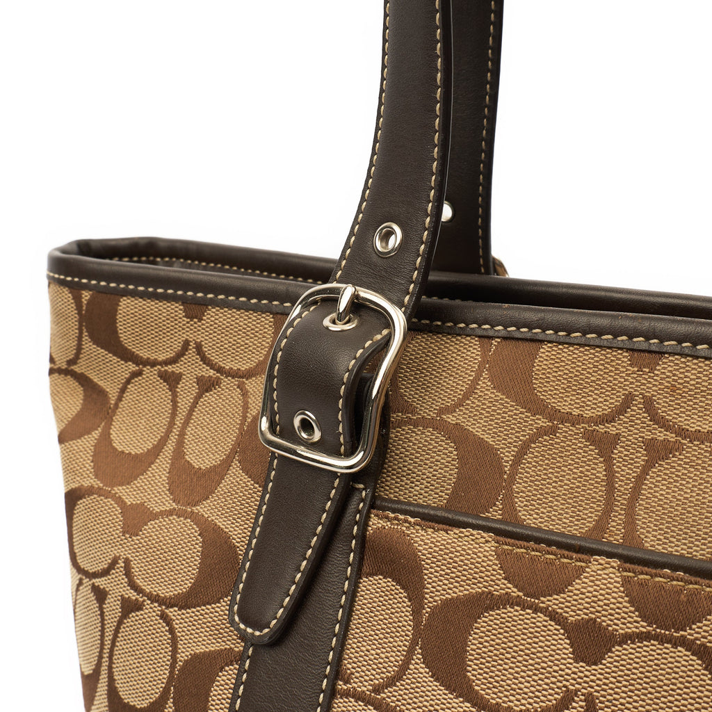 Coach Tote Vintage Canvas Tote in Neutral, invalid