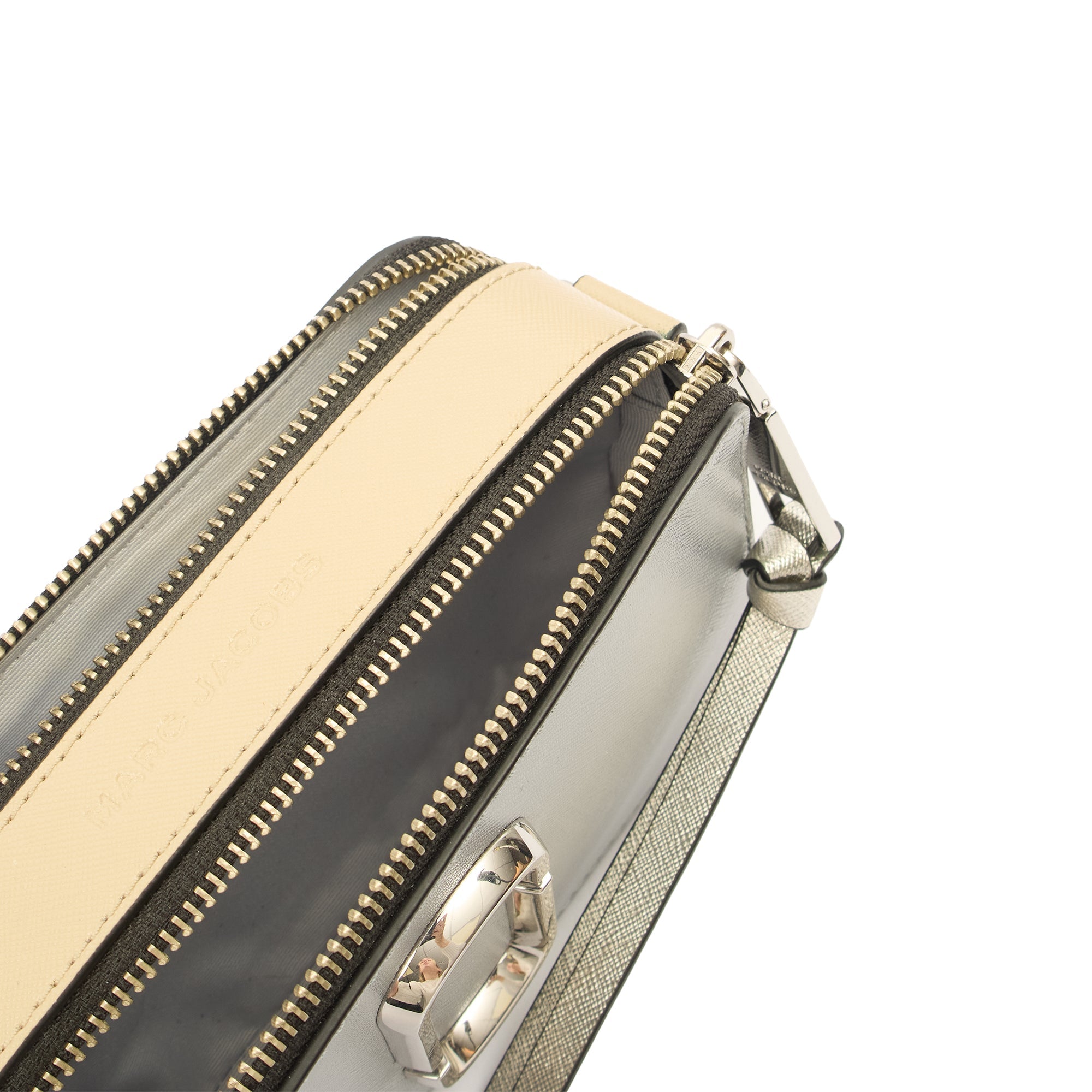 Marc Jacobs Cross Body Snapshot in Grey, Leather