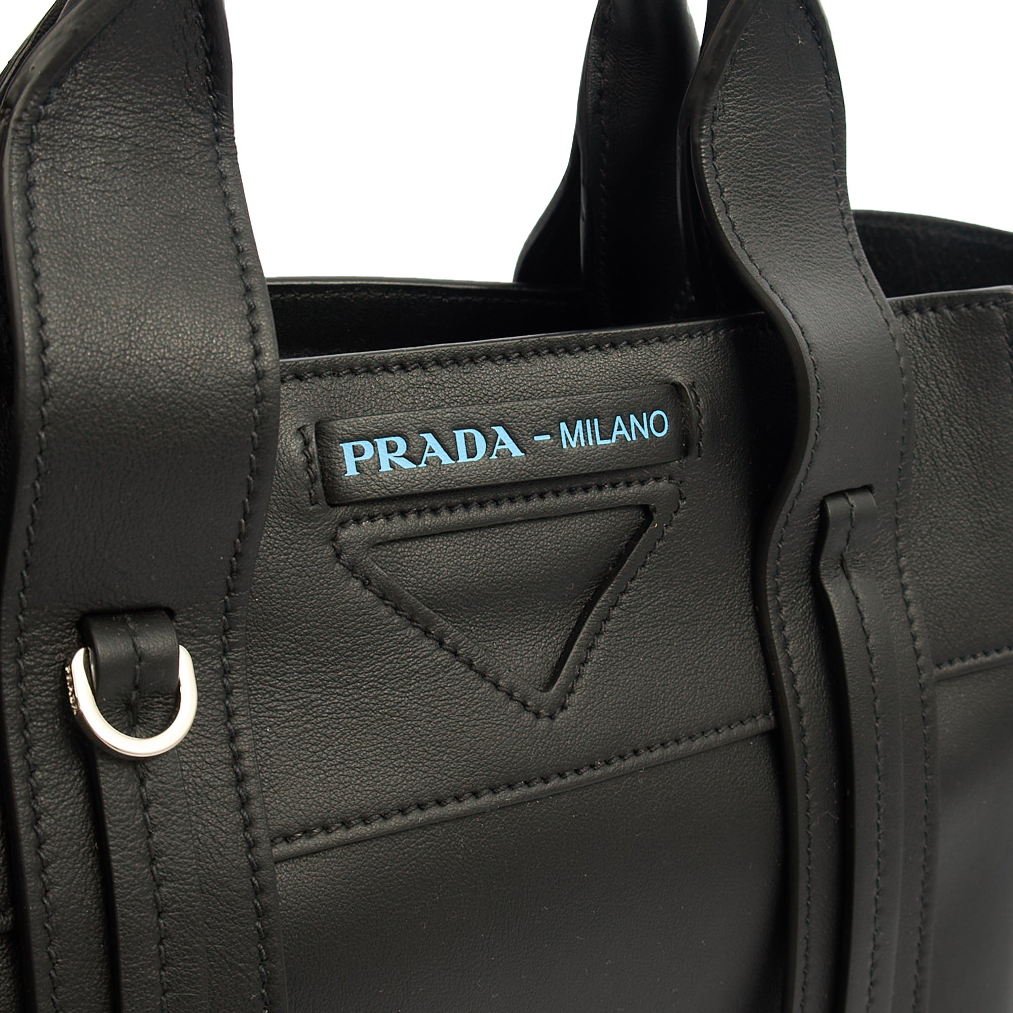 Prada Tote Tote in Black, Leather