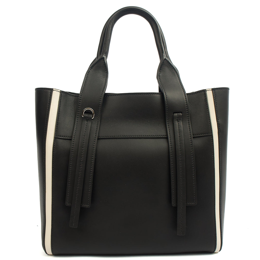 Prada Tote Tote in Black, Leather
