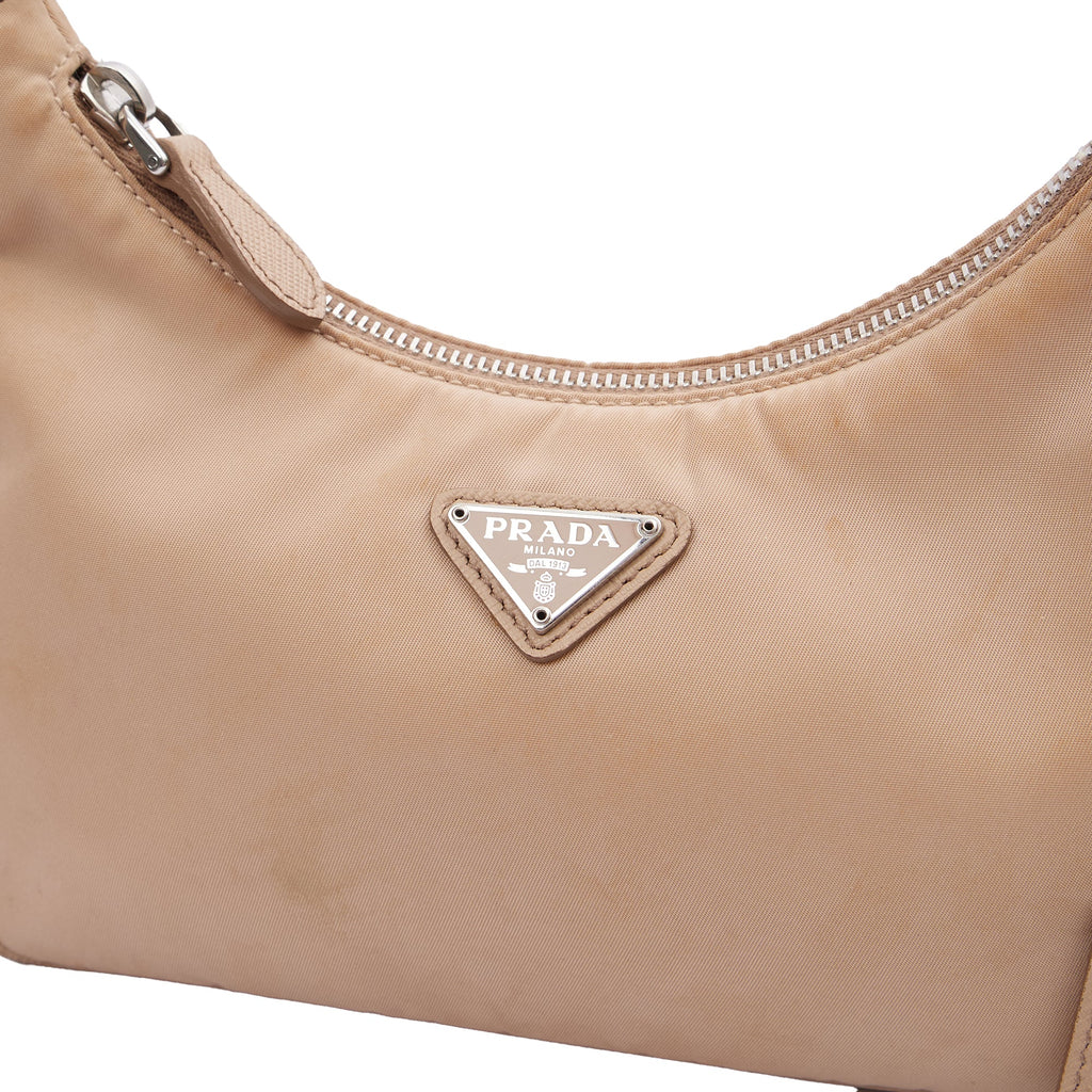 Prada Cross Body Re-Edition 2005 Re-Nylon Bag in Neutral, Nylon