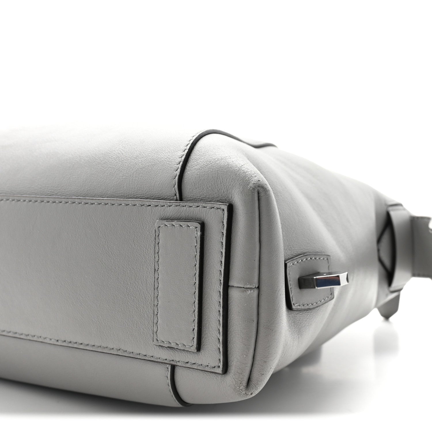 Calfskin Small Soft Antigona Pearl Grey