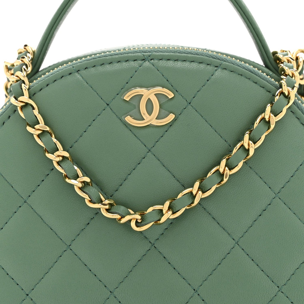 Lambskin Quilted Chic Riviera Top Handle Vanity Case Green