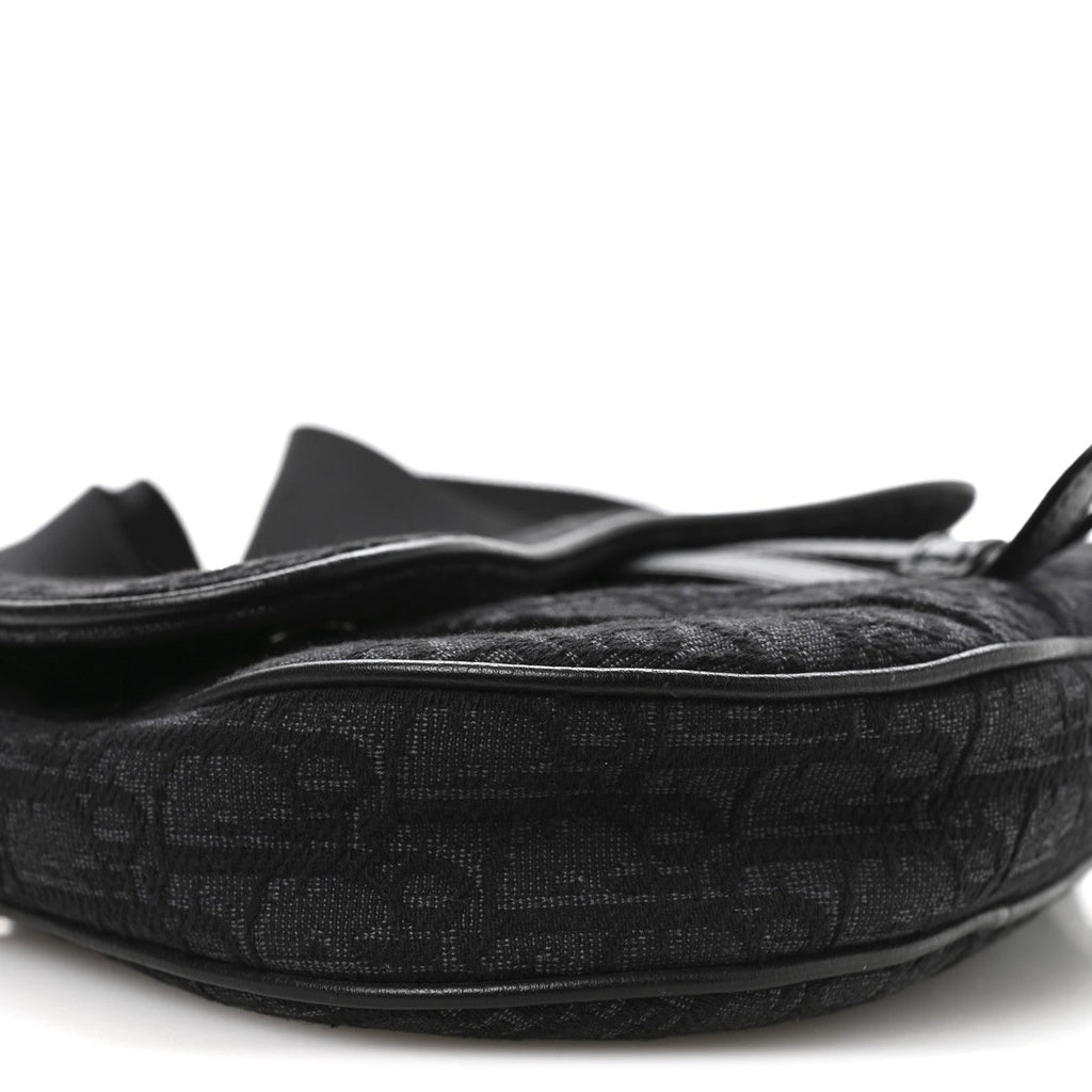 Oblique Mens Saddle Bag Black Blue