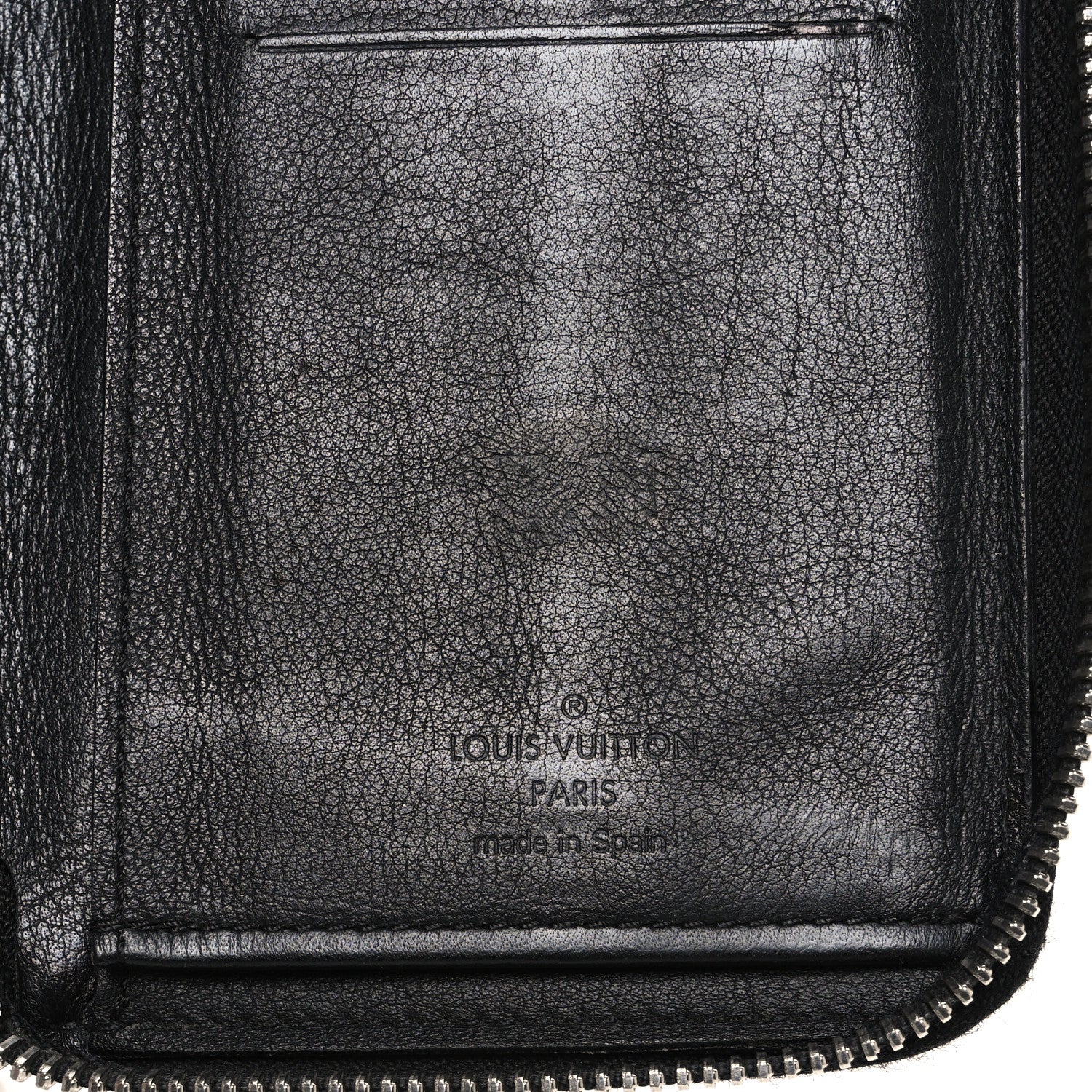 Taurillon Vertical Zippy Wallet Black