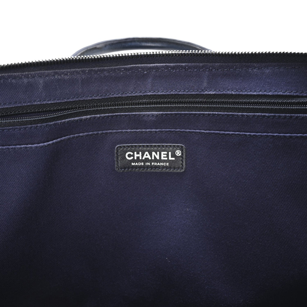 Grained Vegetal Calfskin Urban Shopping Tote Blue