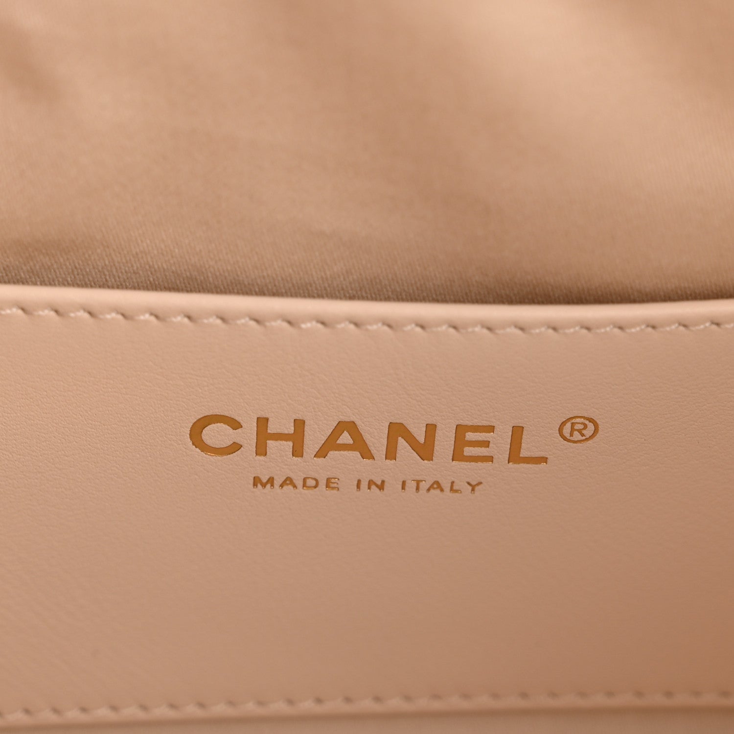Caviar Quilted Mini Chanel 25 Handbag White