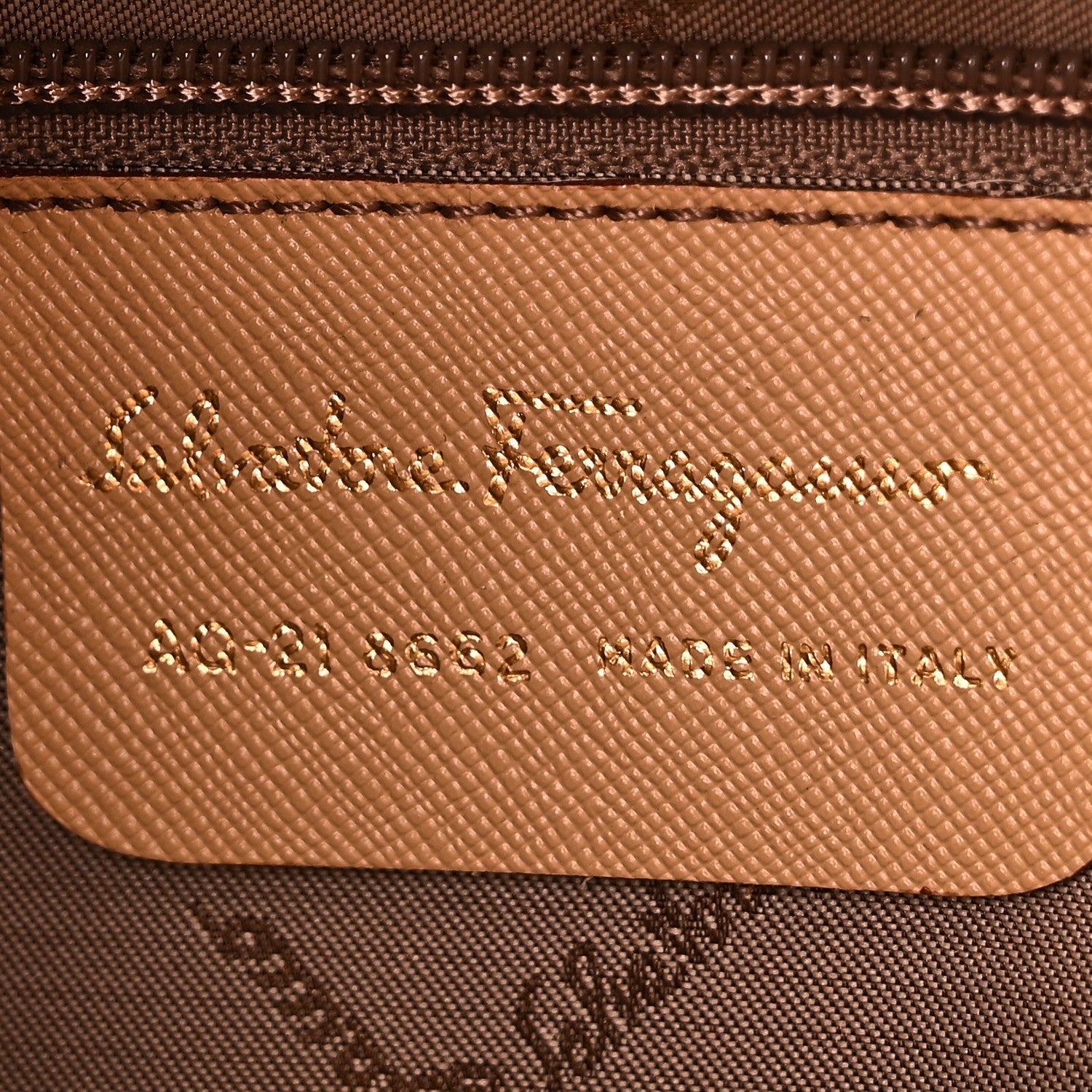 Hammered Calfskin Trifolio Shoulder Bag Sand