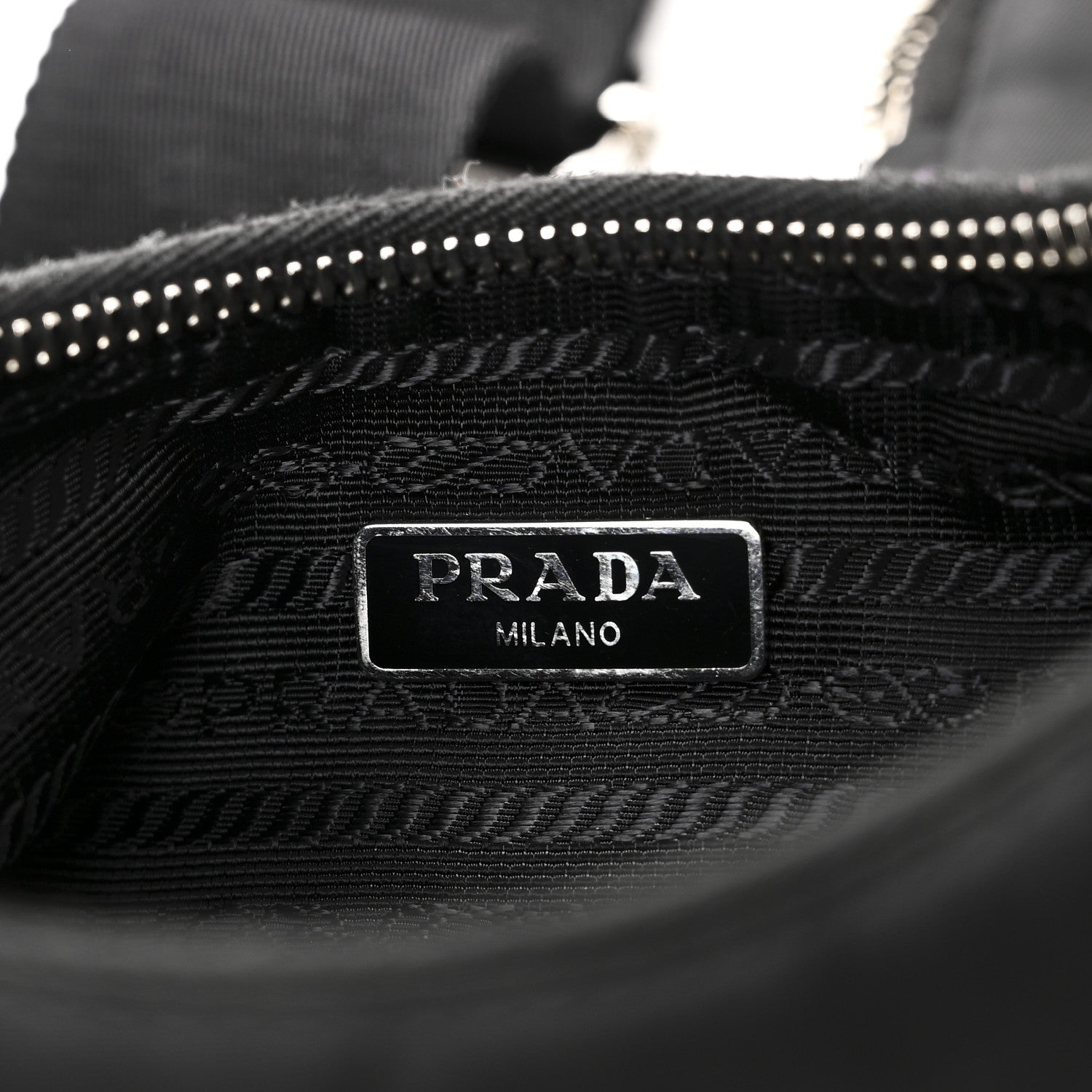 Nylon Re-Edition 2005 Shoulder Bag Black