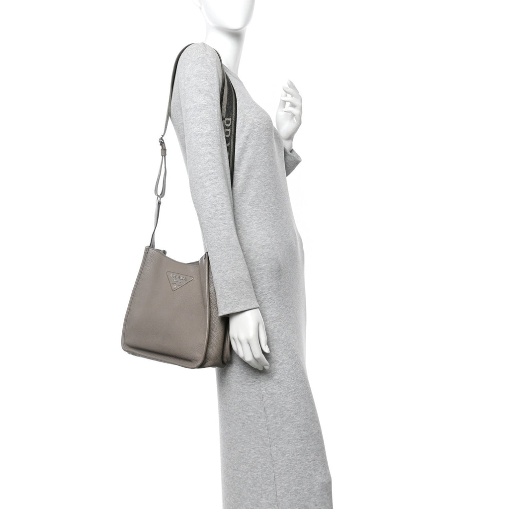Vitello Daino Soft Hobo Messenger Bag Argilla