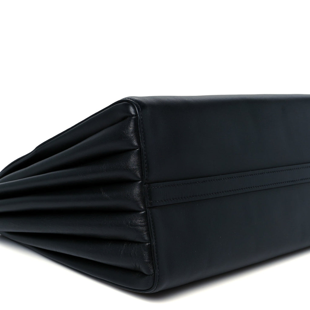 City Calfskin Medium Bibliothèque Tote Black