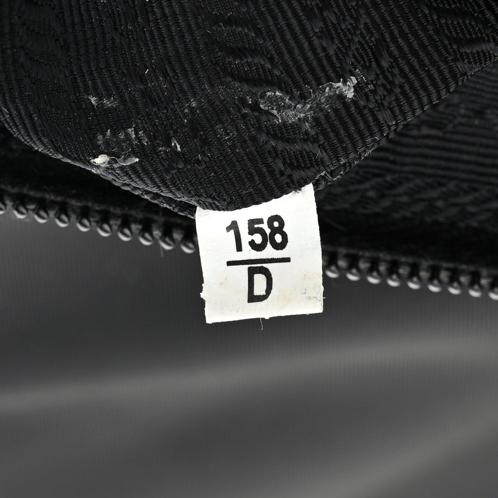 Tessuto Nylon Saffiano Flat Messenger Bag Black