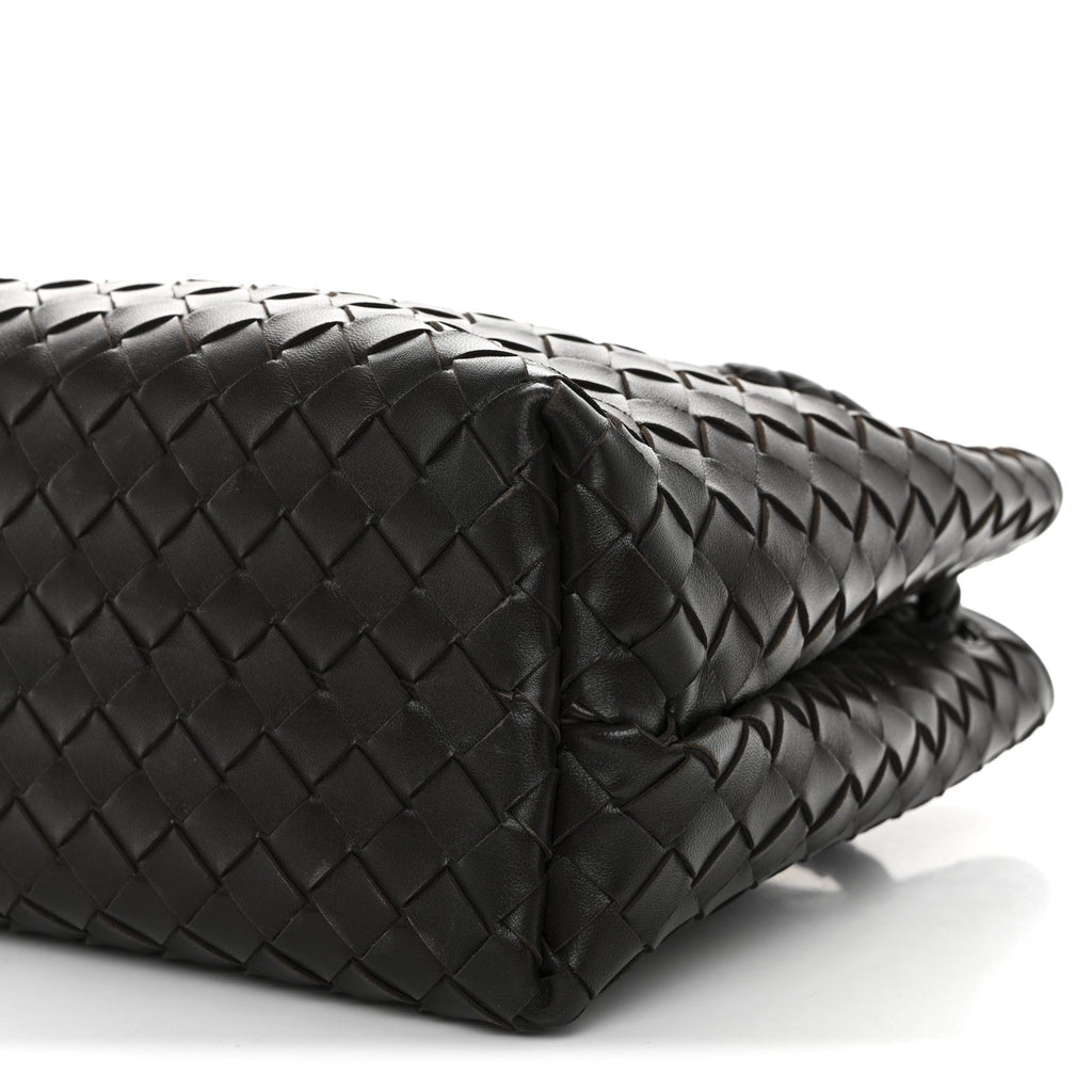 Nappa Intrecciato Medium Andiamo Shoulder Bag Fondant