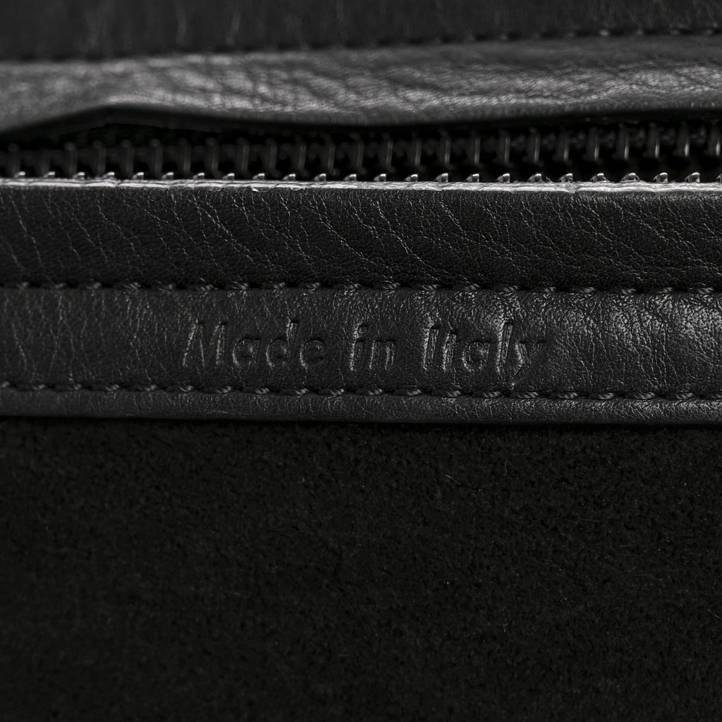 Grained Calfskin Medium Phantom Luggage Black