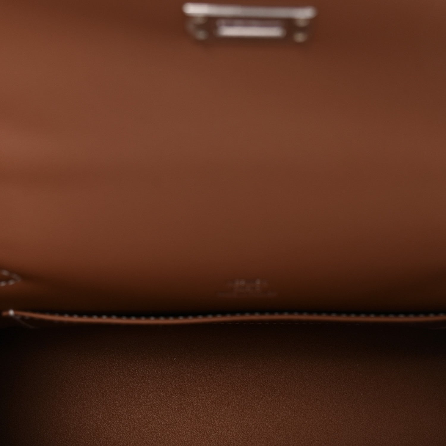 Swift Kelly Pochette Clutch Gold