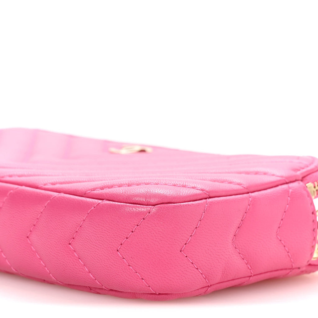 Lambskin Chevron Quilted Small Clutch With Chain Pink
