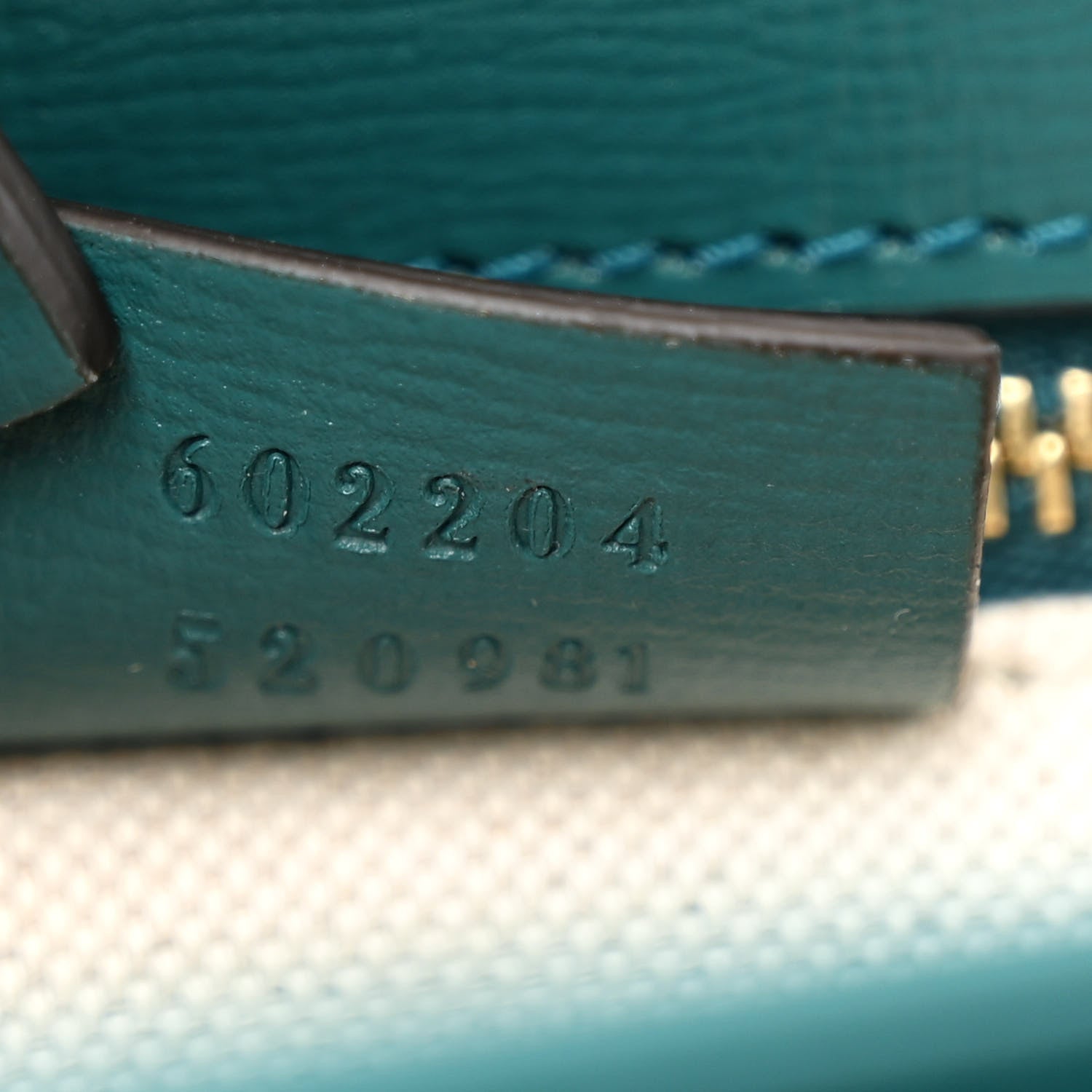 Azalea Calfskin Horsebit 1955 Shoulder Bag Imperial Blue Pavone