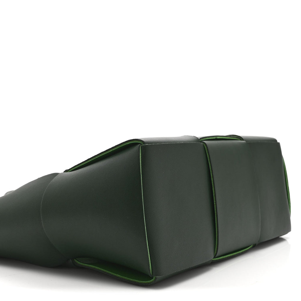 Calfskin Maxi Intrecciato Medium Arco Tote Raintree