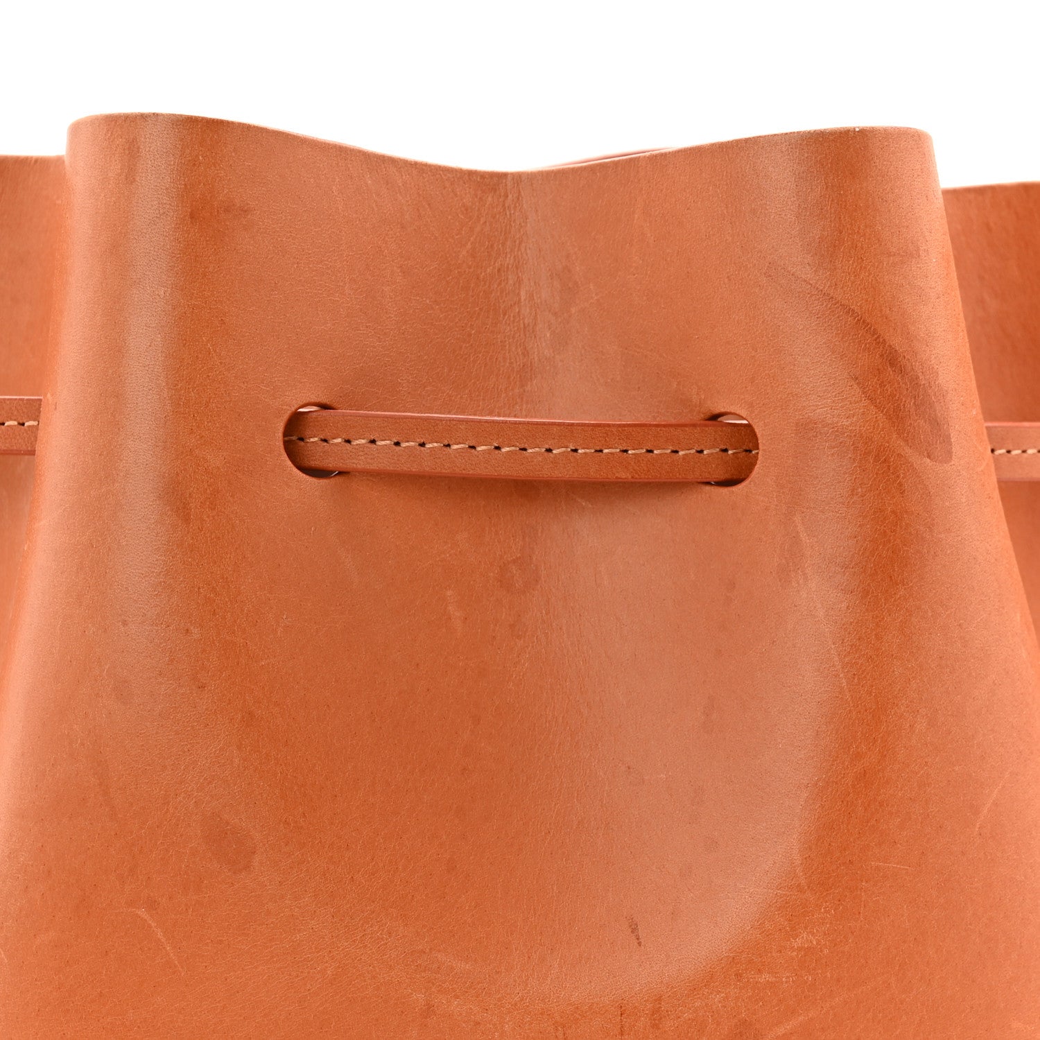 Vegetable Tanned Calfskin Bucket Bag Cammello Rosa