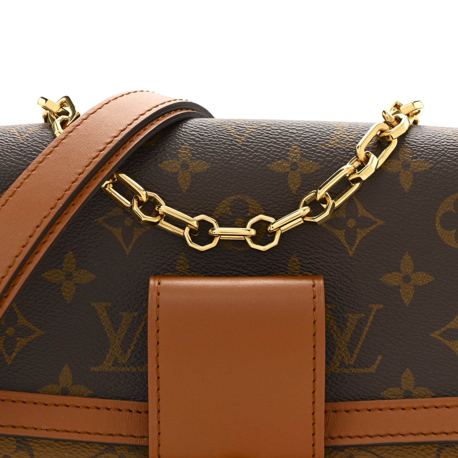 Reverse Monogram Dauphine MM