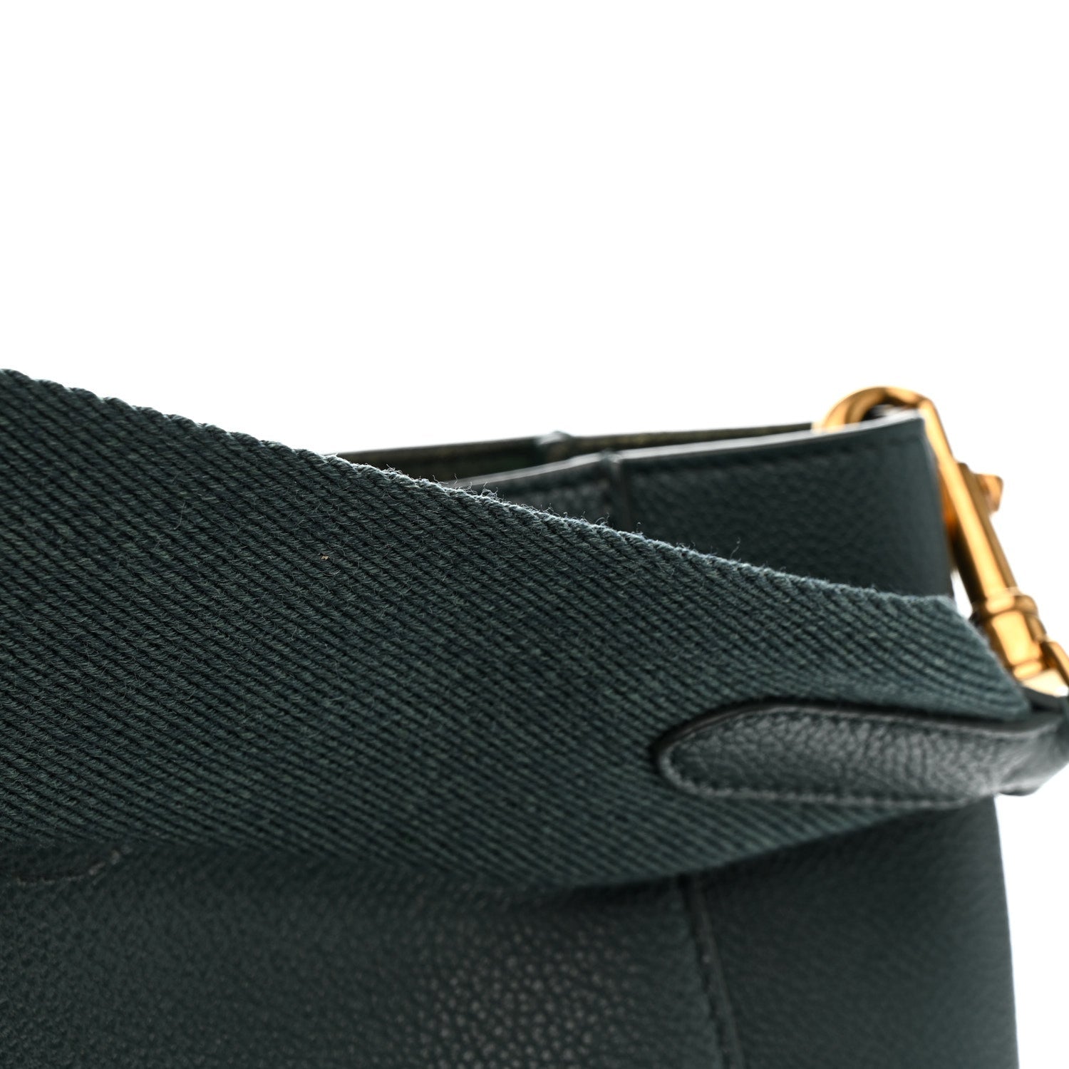 Soft Grained Calfskin Small Sangle Bucket Bag Amazone