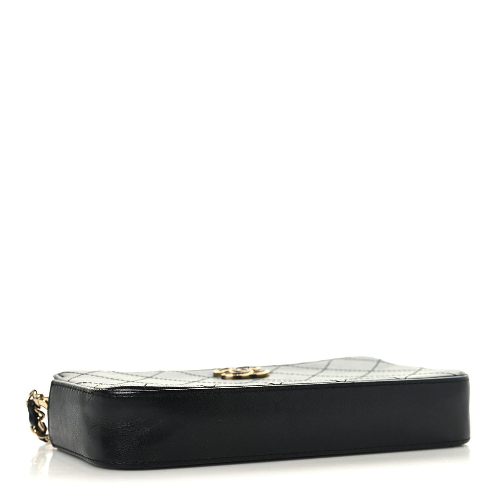 Goatskin Enamel Quilted Small Clutch With Chain Black