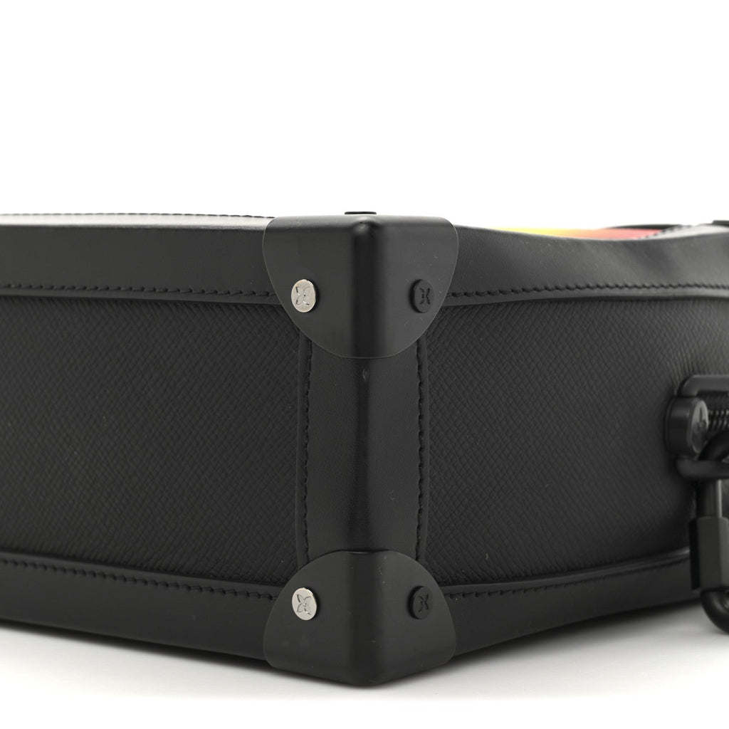 Taiga Rainbow Soft Trunk Black