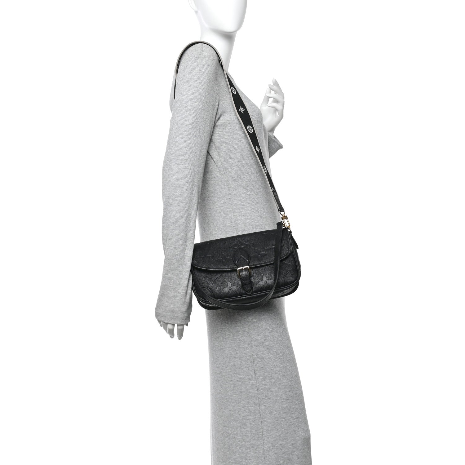 Empreinte Monogram Giant Diane Black