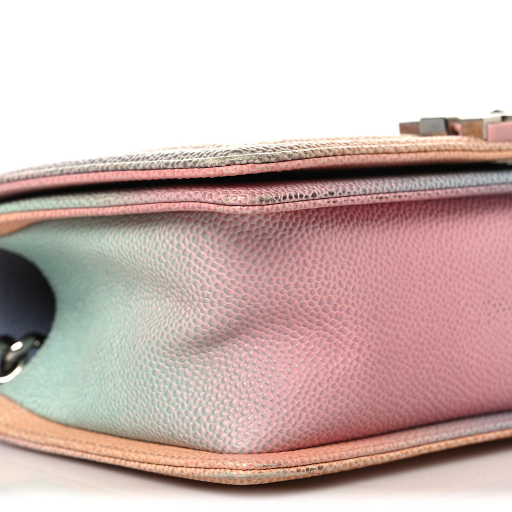 Caviar Quilted Medium Cuba Rainbow Boy Flap Pink Multicolor