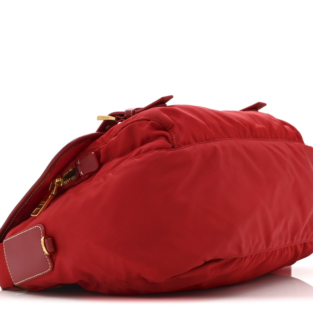 Tessuto Nylon Saffiano Messenger Bag Red