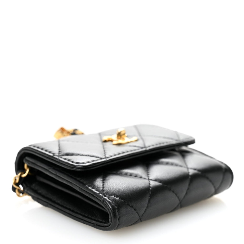 Lambskin Quilted Pearl Crush  Holder With Chain Black