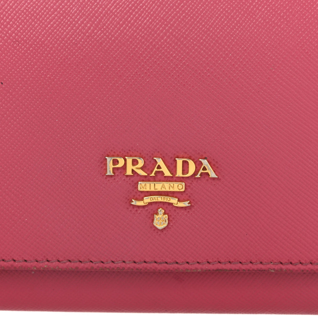 Saffiano Metal Oro Chain Wallet Peonia