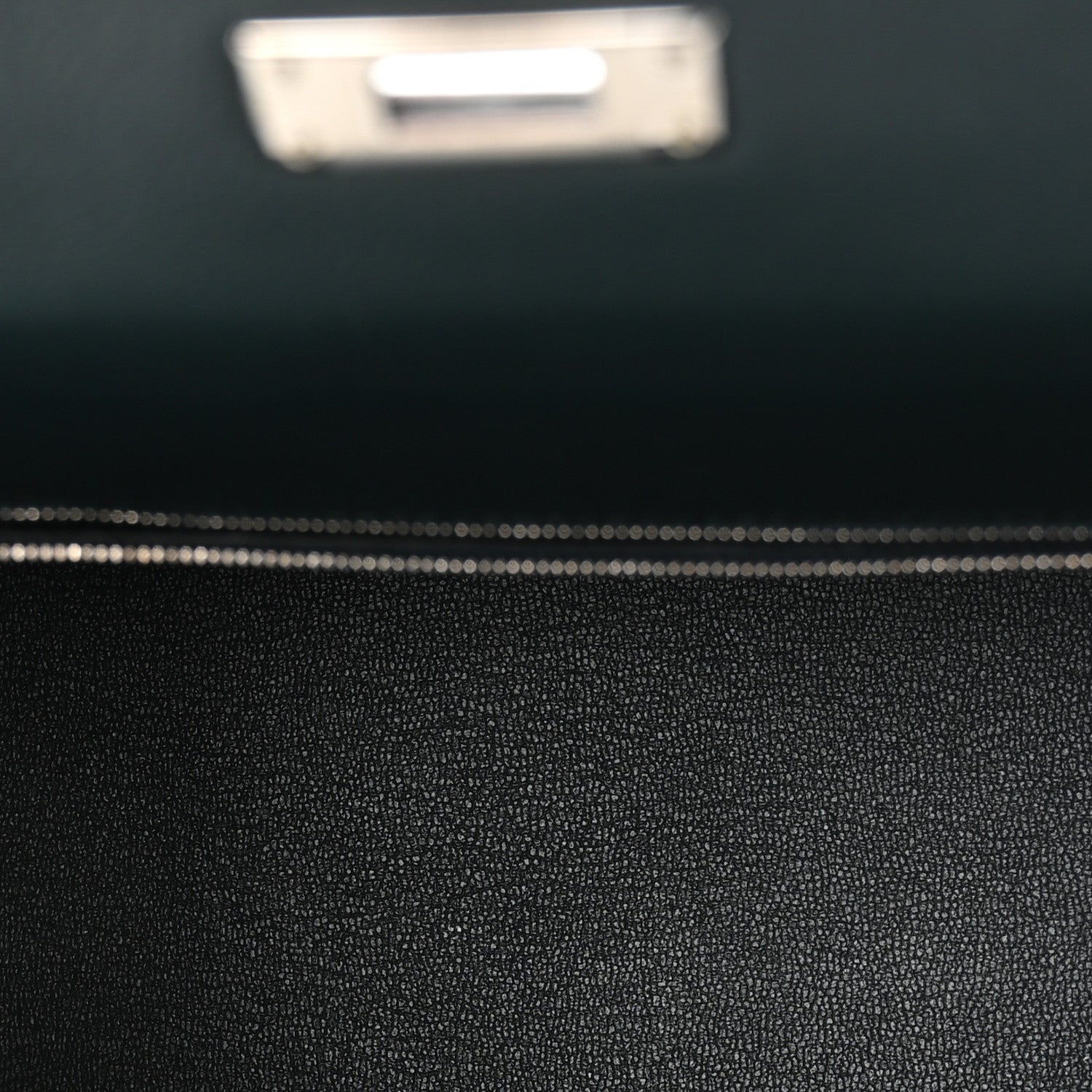 Evercolor Kelly Retourne 28 Vert Cypress