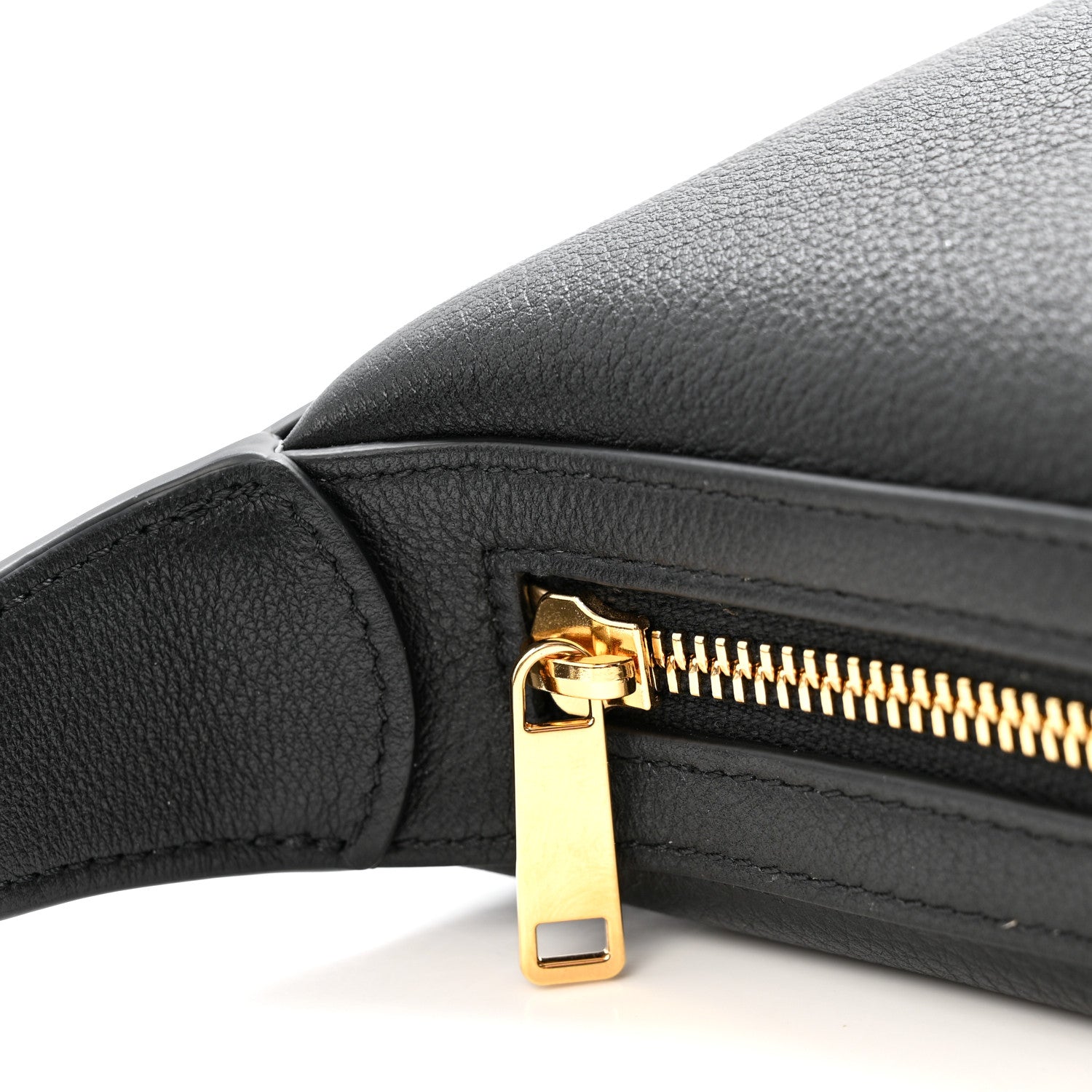 Supple Calfskin Medium Triomphe Heloise Shoulder Bag Black