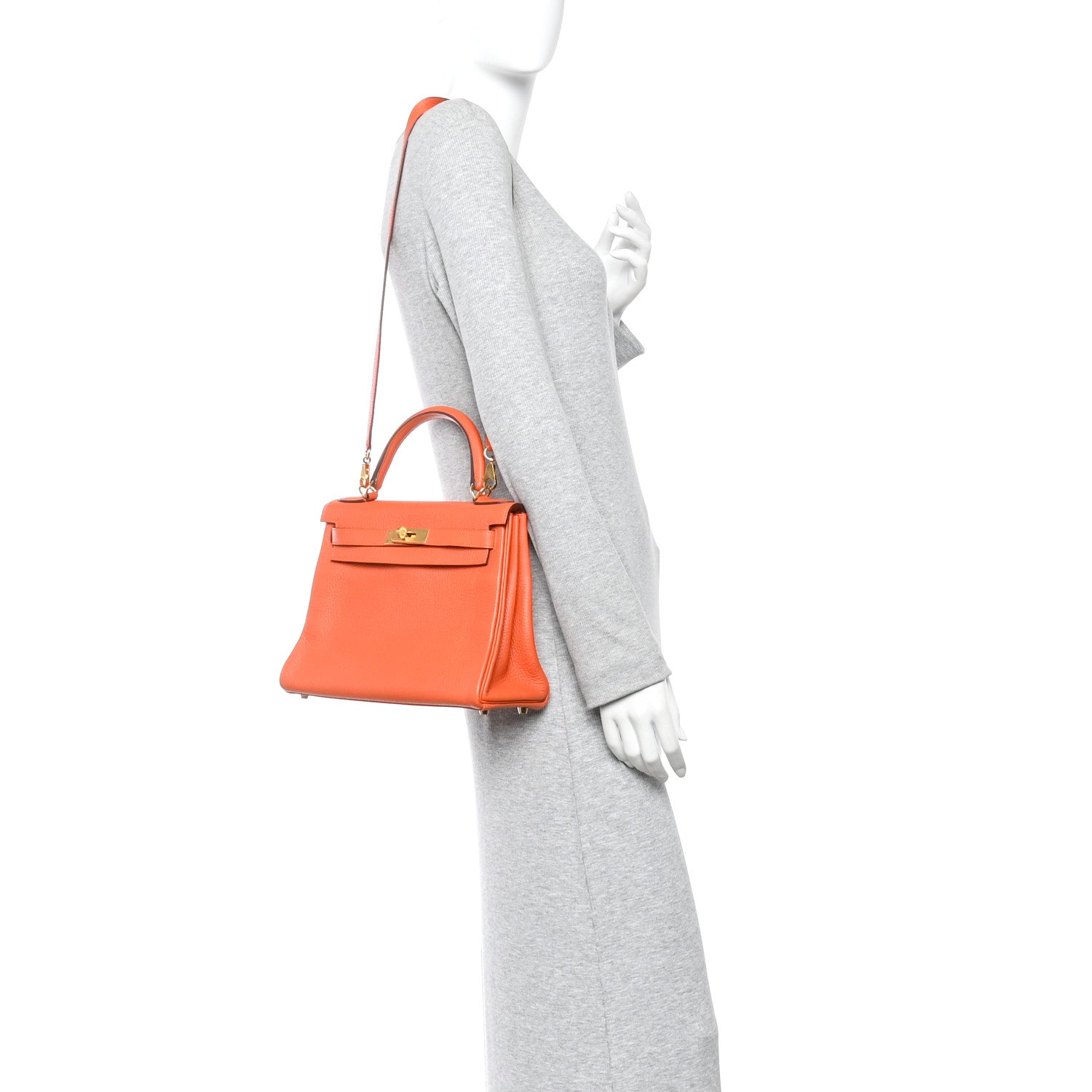 Taurillon Clemence Kelly Retourne 28 Orange