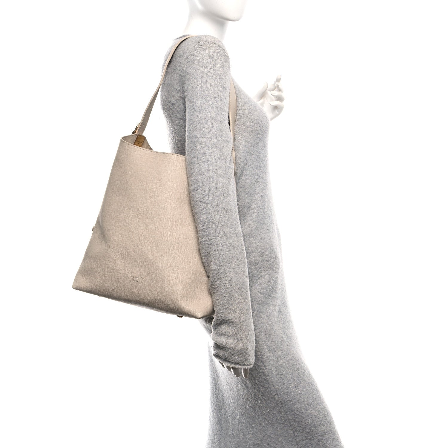 Grained Calfskin Low Key Hobo MM Limestone