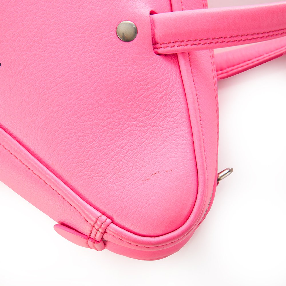 Balenciaga Top Handle Triangle Duffle S  in Pink, Leather