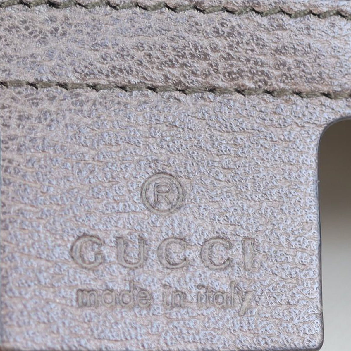 Gucci GG Supreme Ophidia Medium Messenger Bag