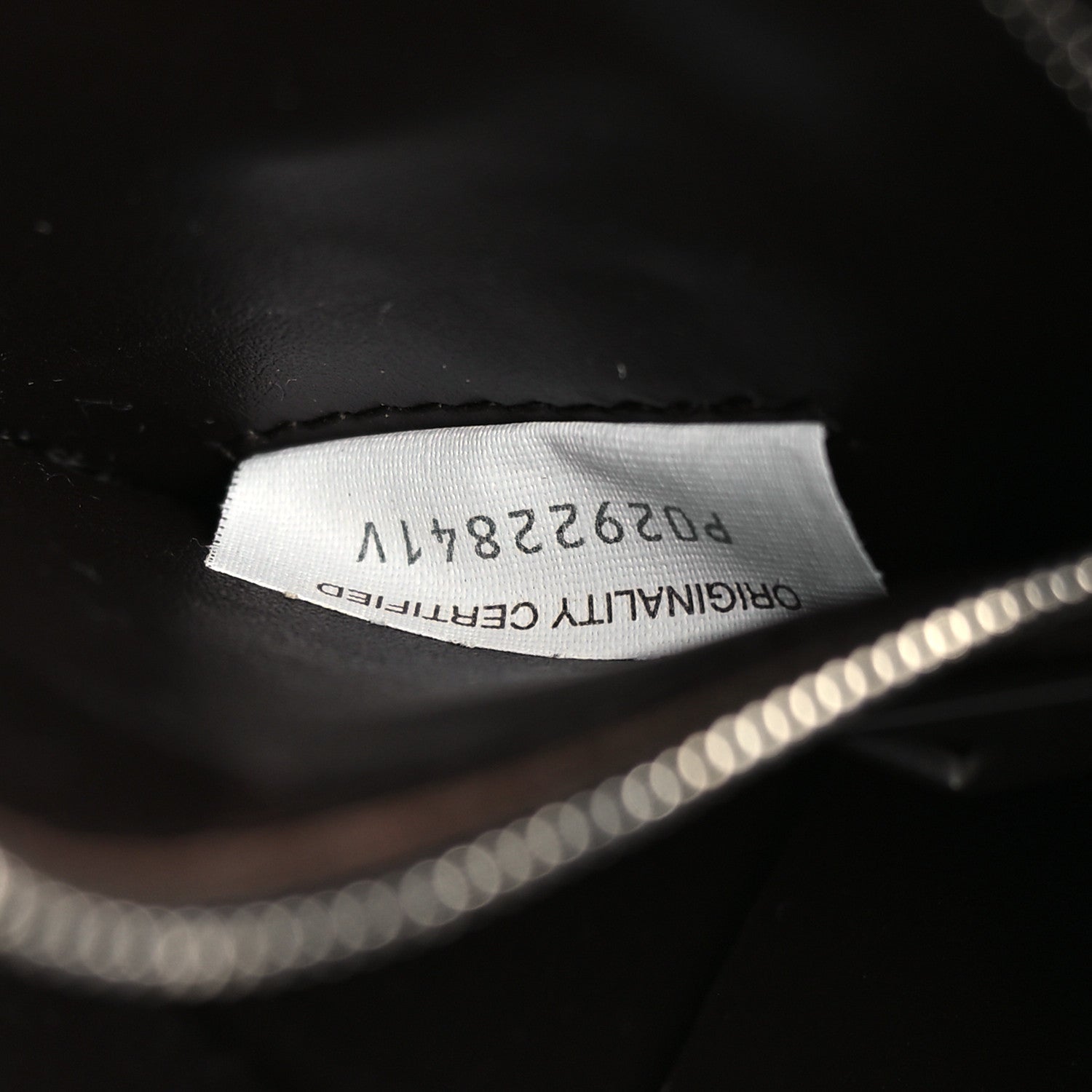 Calfskin Maxi Intrecciato Versatile Cassette Bag Brown