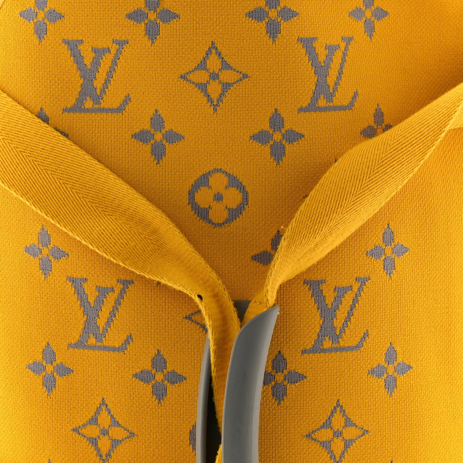 Knit Monogram Horizon Soft Duffle 55 Jaune