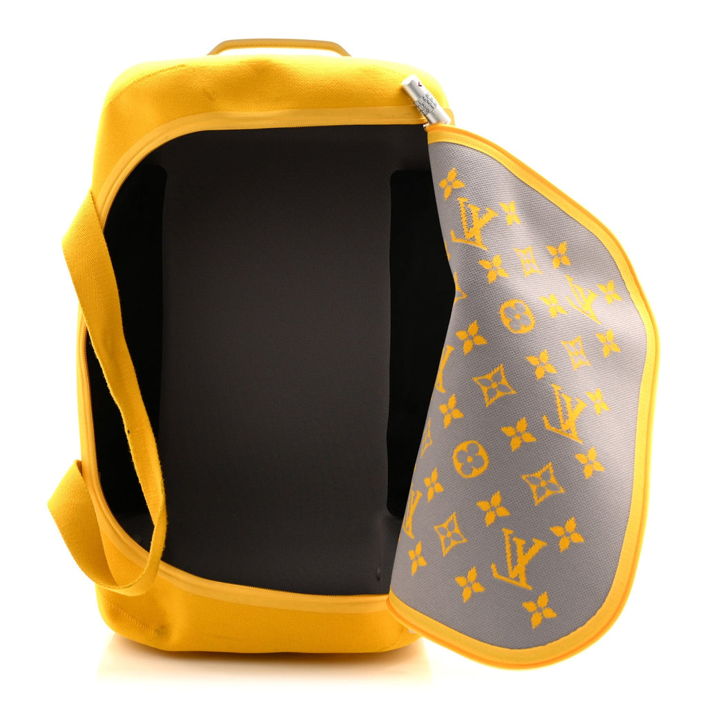 Knit Monogram Horizon Soft Duffle 55 Jaune