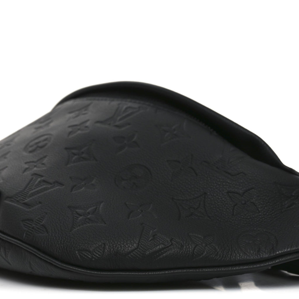 Calfskin Monogram Shadow Discovery Bumbag Black