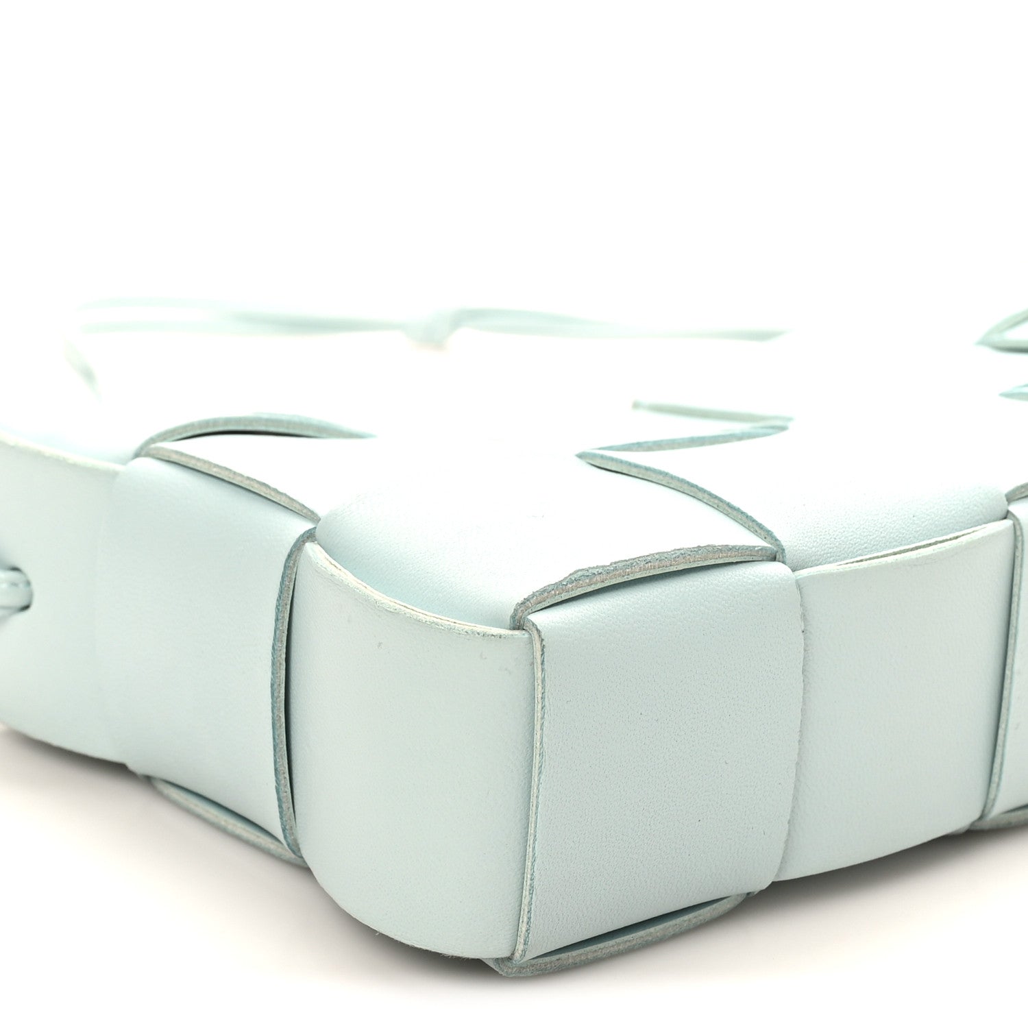 Calfskin Maxi Intrecciato Cassette Pouch On Strap Pale Blue