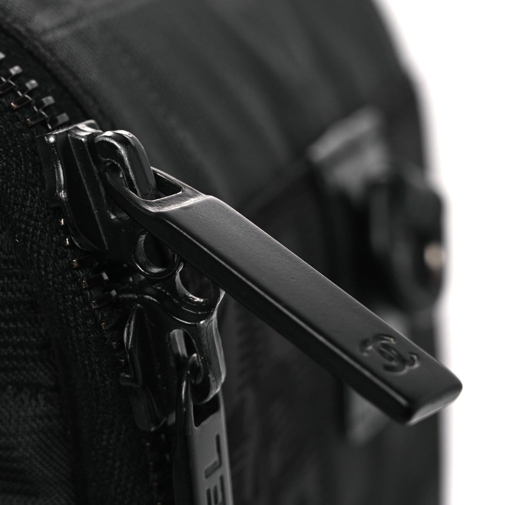 Nylon Travel Shoulder Bag Black