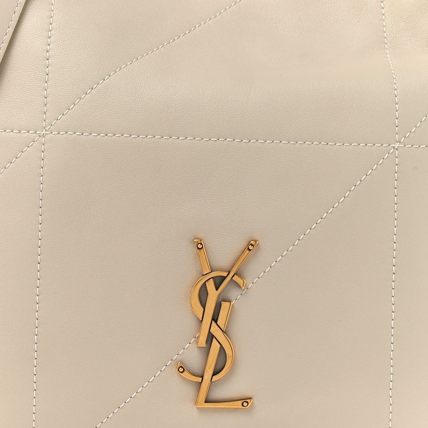 Lambskin Matelasse Monogram Medium Jamie 4.3 Pochon Crema Soft