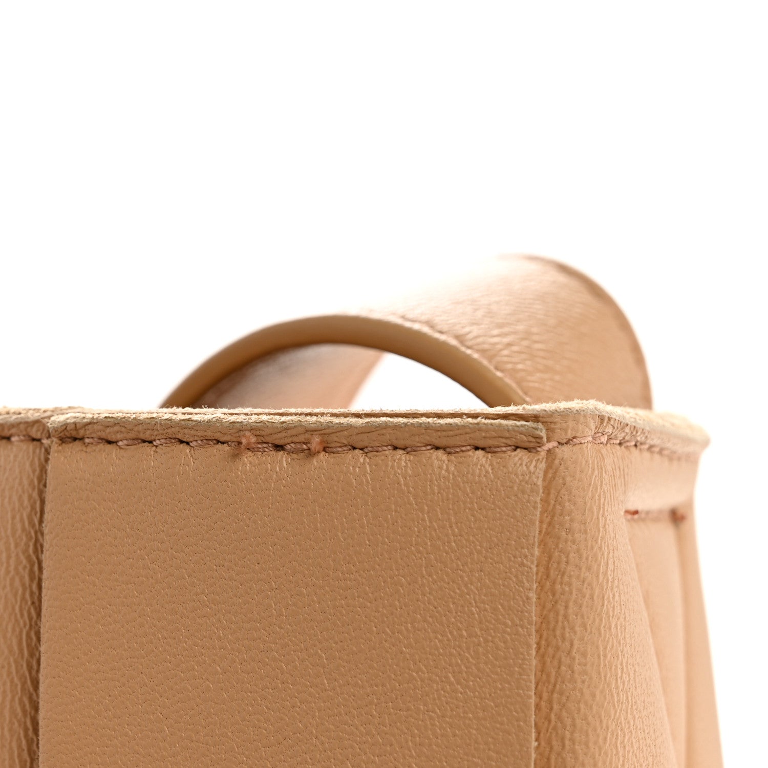 Lambskin Maxi Intrecciato Cassette Messenger Almond