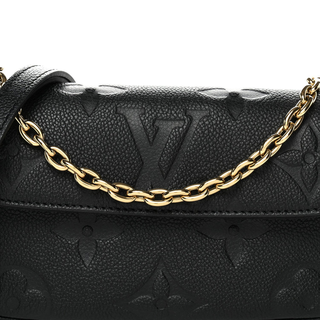 Empreinte Monogram Giant Ivy Wallet On Chain Black