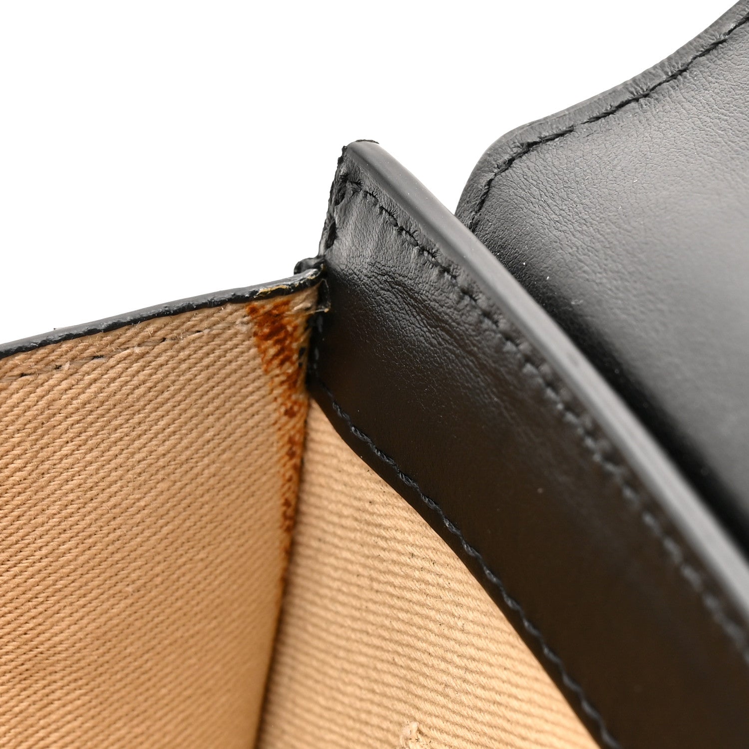 Smooth Calfskin Le Chiquito Moyen Black